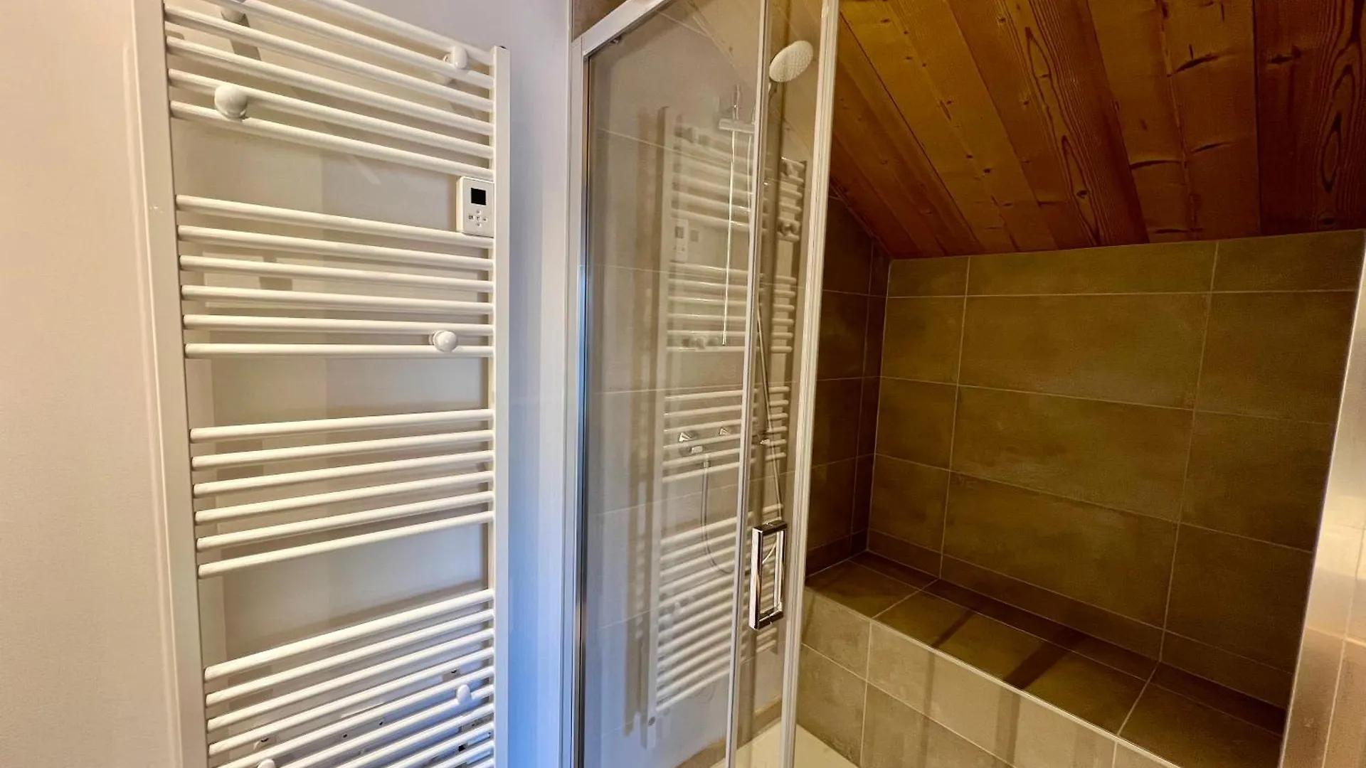 Chalet Neuf 12 Pers Ski Au Pied, Cinema Puy-Saint-Vincent 0*,  France