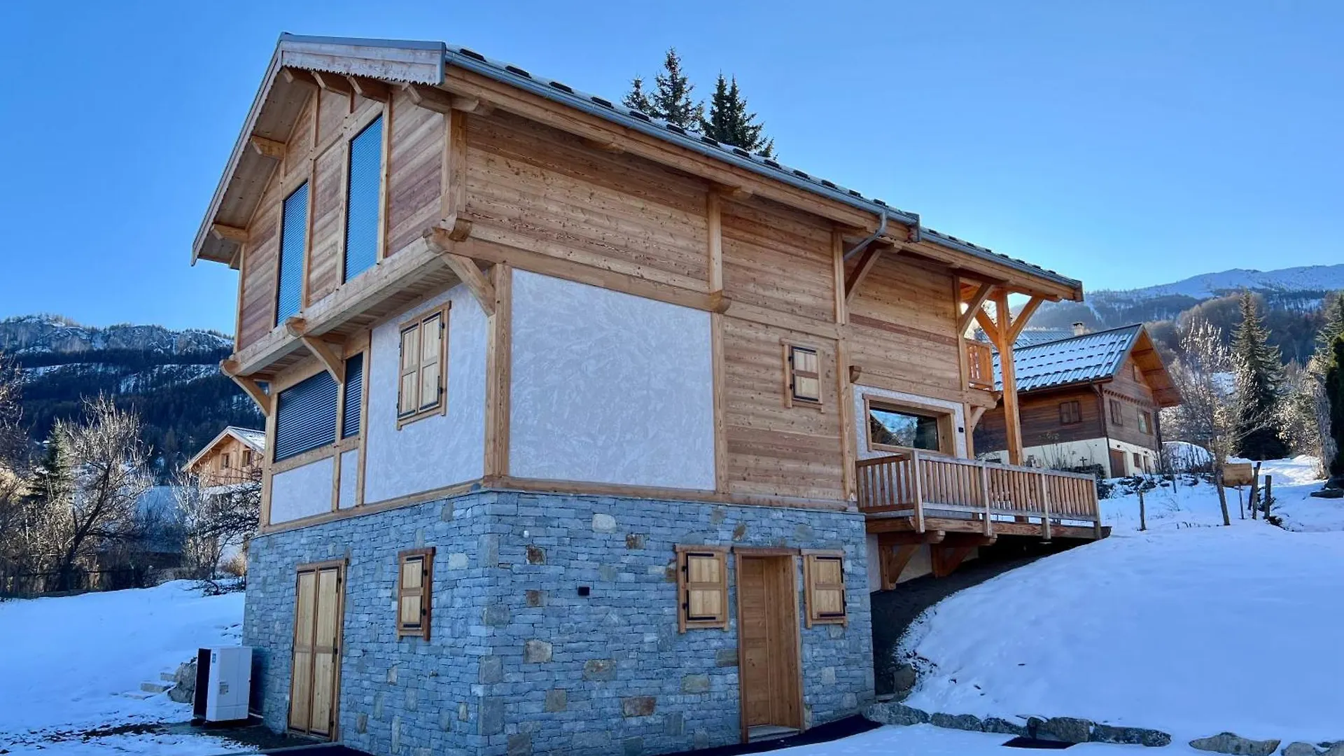 Chalet Neuf 12 Pers Ski Au Pied, Cinema Puy-Saint-Vincent 0*,  France